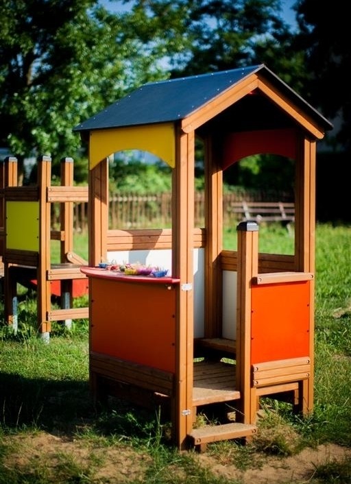 114-domek-zabaw-114_d207e3522c18bf8ebf6fc7cc096abd15