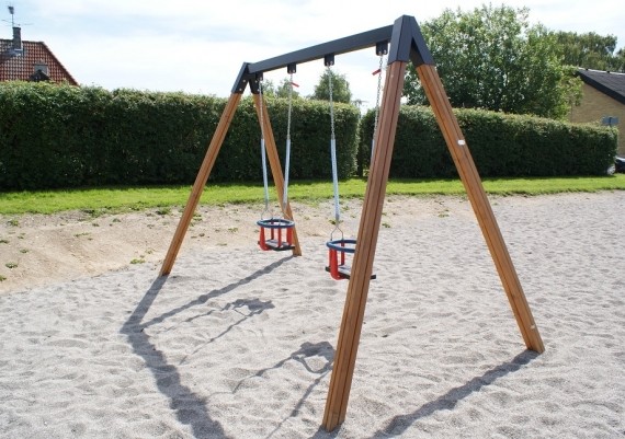 135-podwojna-hustawka-135_37fe0d561fed85e4e83659a233272851