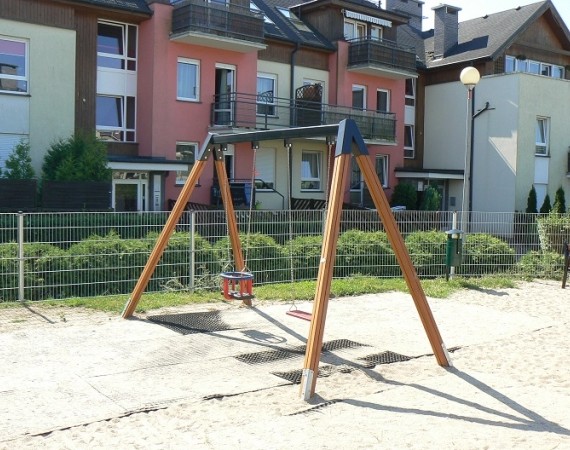 136-podwojna-hustawka-136_66e1d836f9c9ad49af3280df21913088