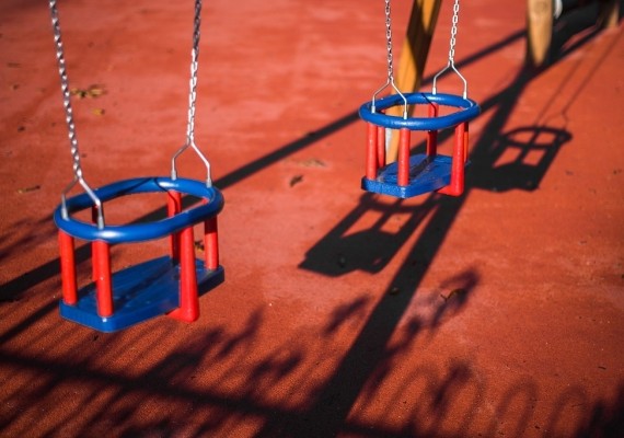 149-drewniana-hustawka-149_0720b228fb7a7d0f033c4acc93c5112c