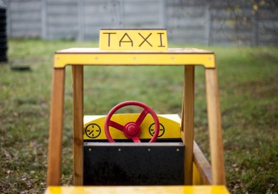 689-taxi-689_2e25196d2b1a5baea64fbbc41a93bf23