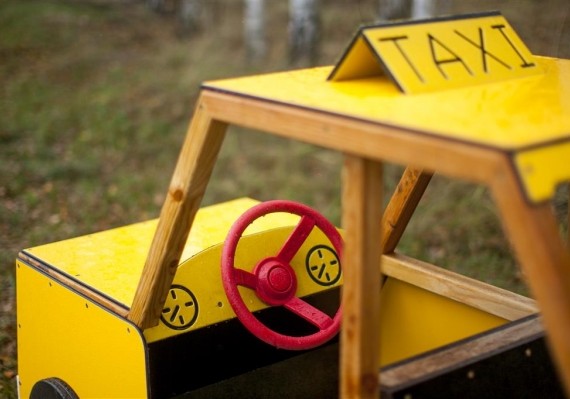 689-taxi-689_e89642e48d253c047ed6e15936659921