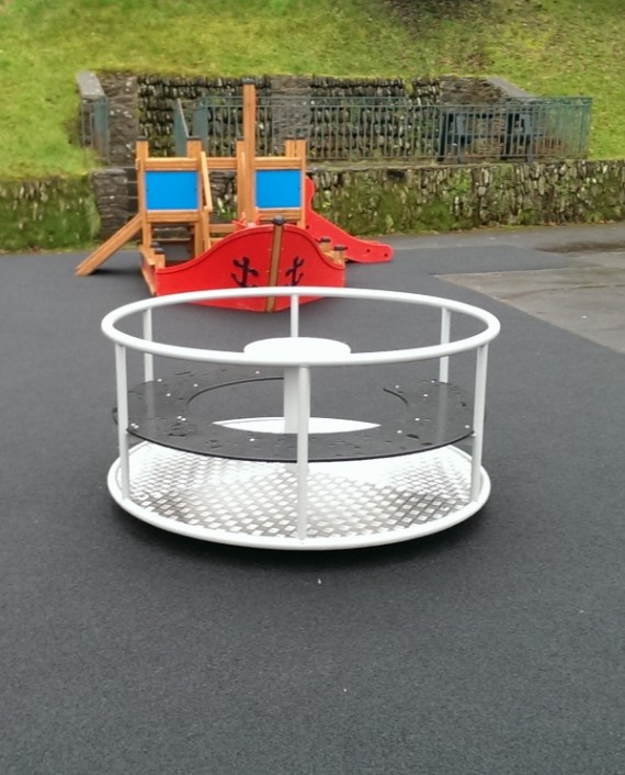 214-karuzela-214_4f6efe28e03b61b9431cffc33add5228